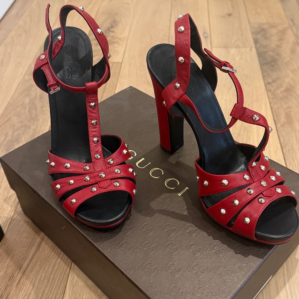 Gucci Red Women's Heels with Studs